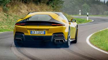 Ferrari 12 Cilindri – pictures | evo